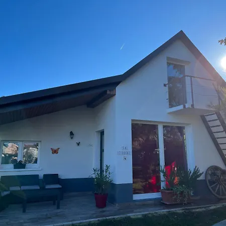 Maison « Jardin La Cigogne » Sainte-Croix-en-Plaine Exterior foto