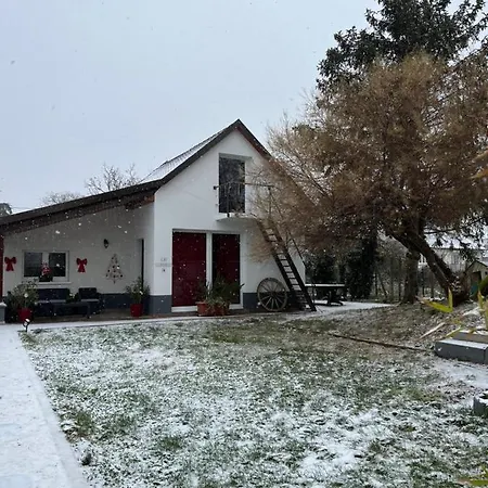 Maison « Jardin La Cigogne » Sainte-Croix-en-Plaine Exterior foto